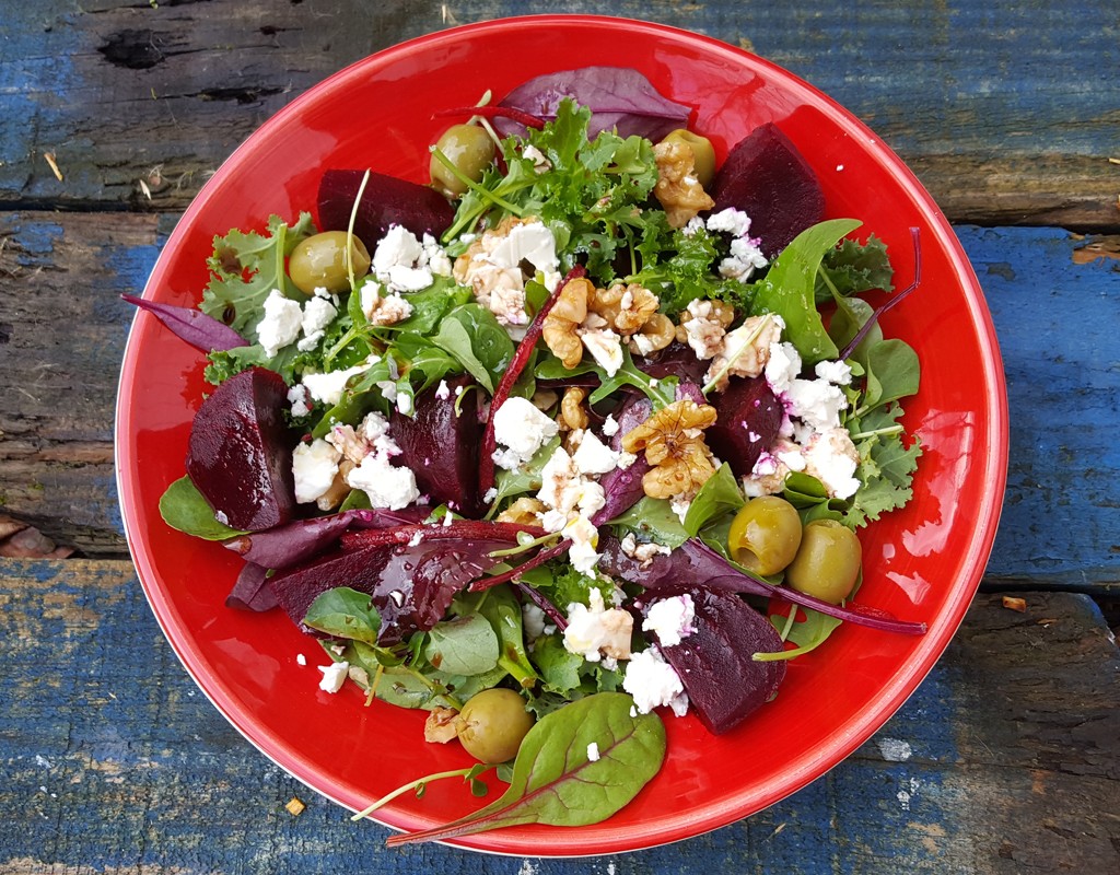 Beetroot, walnut and feta salad