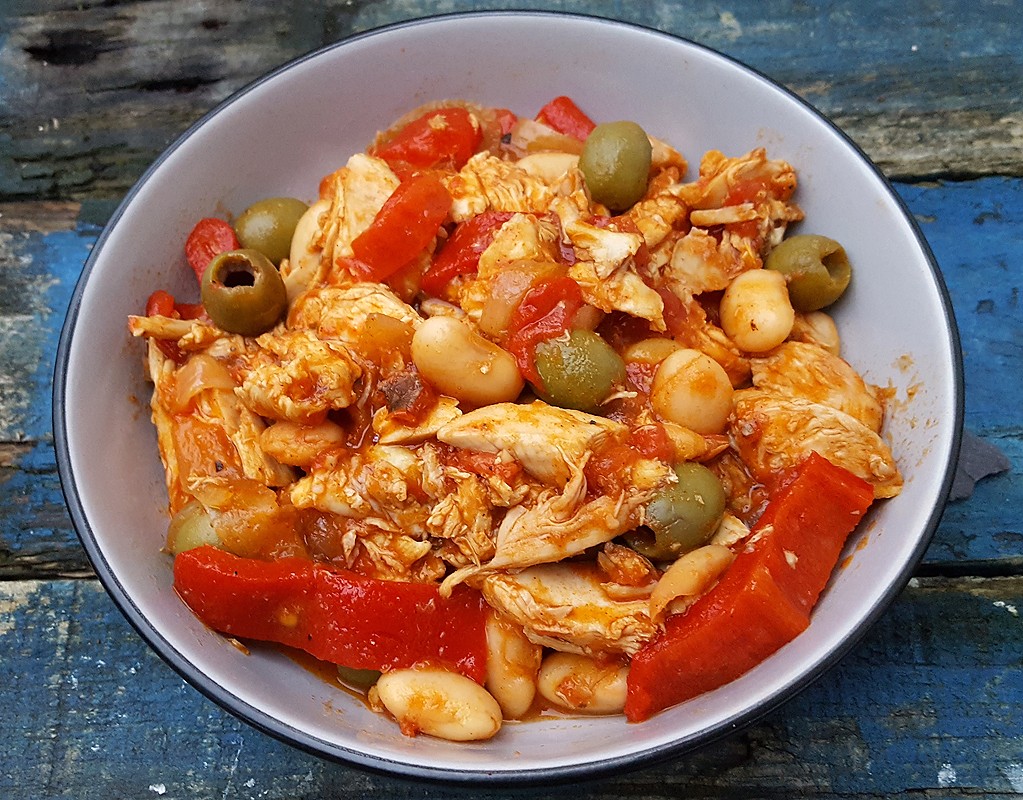 Leftover chicken stew Mediterranean style