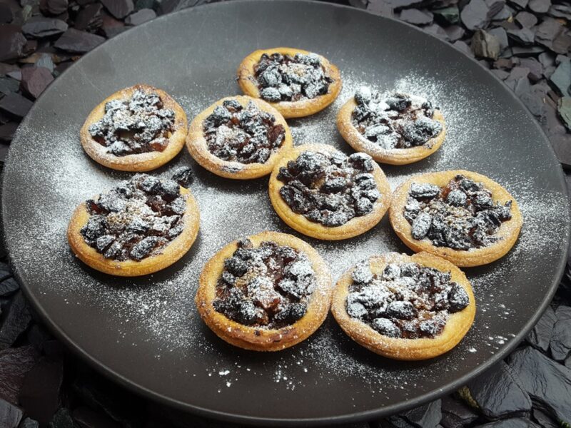 Vegan mince pies