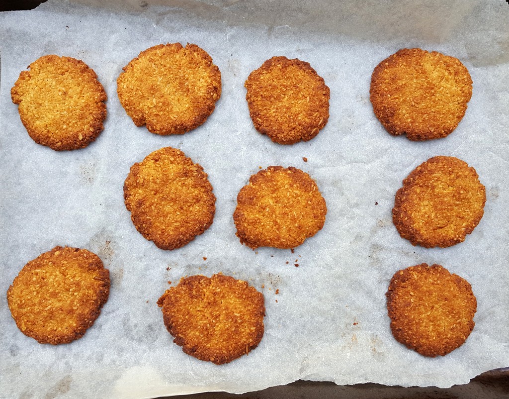 Orange and almond oat cookies