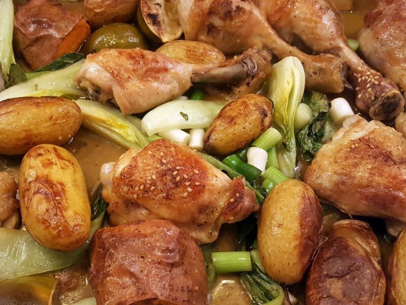 Chinese style chicken traybake