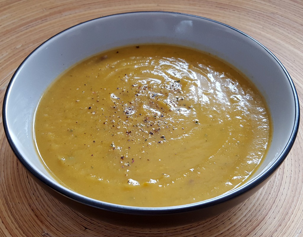 Roasted squash and courgette soup