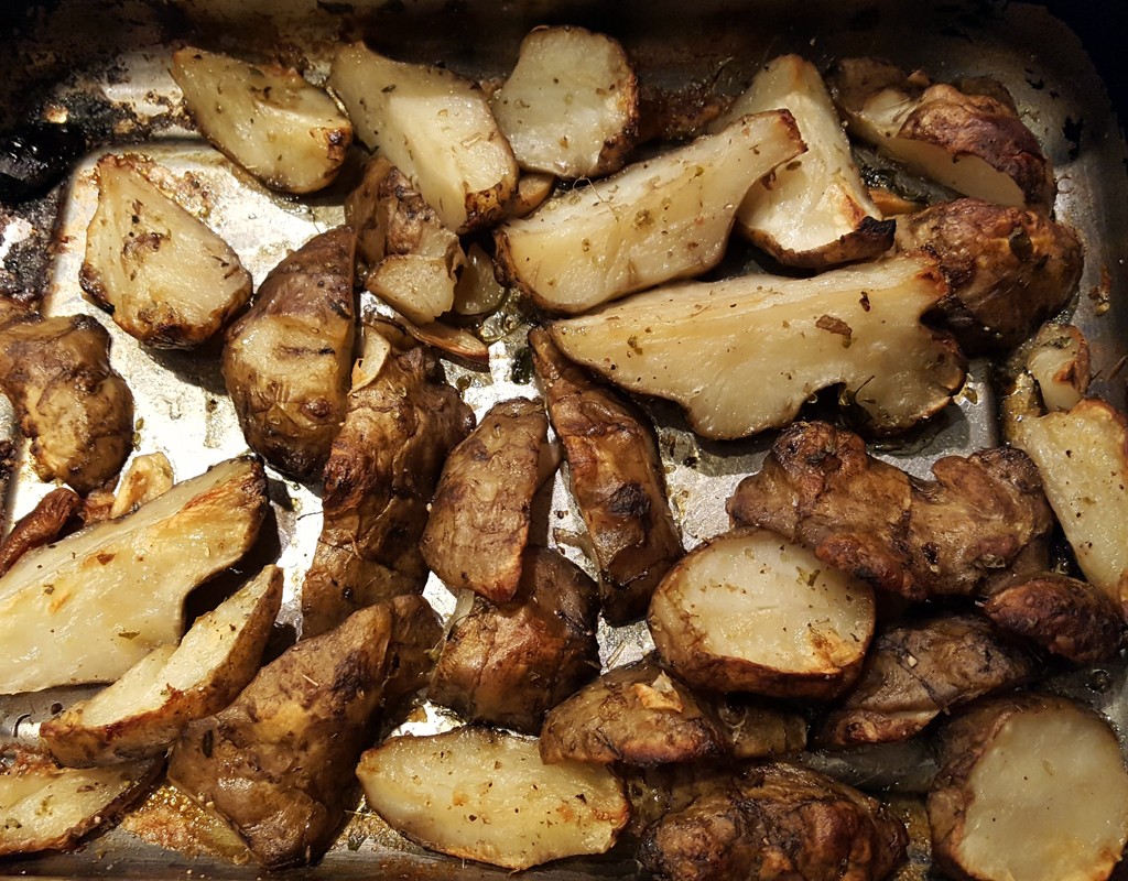 Garlic & herb baked Jerusalem artichokes