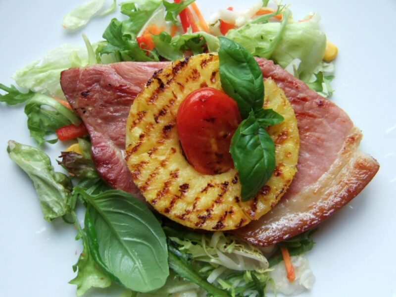 Grilled gammon steaks with pineapple