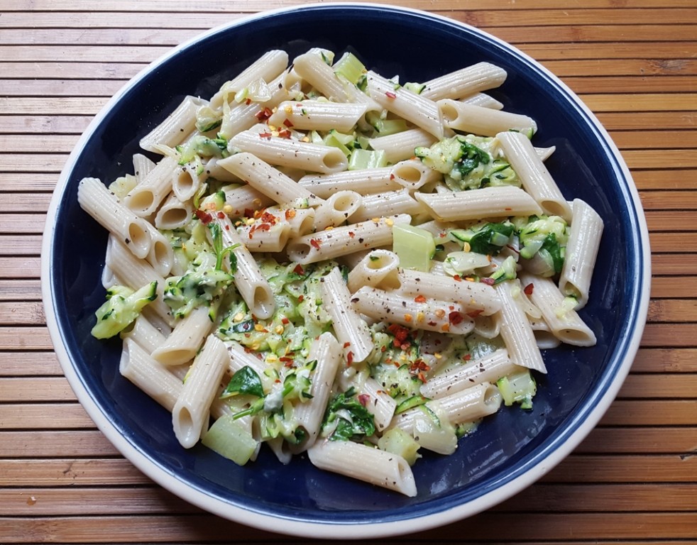 Pasta with gorgonzola and courgette