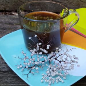 Easy elderflower cordial