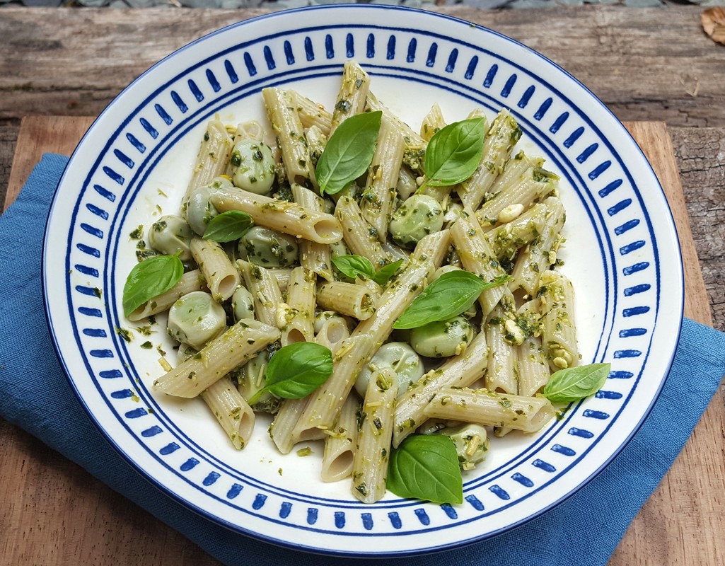 Broad beans and pesto pasta