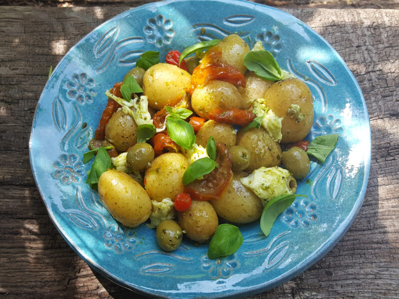 Pesto potato salad with mozzarella