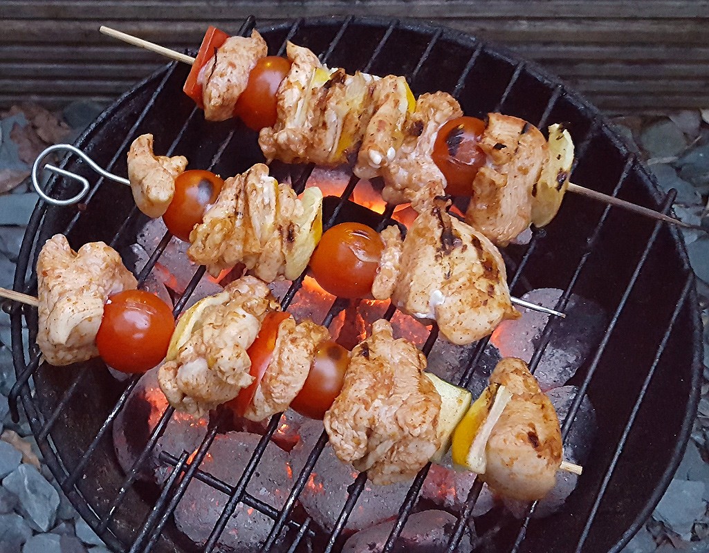 Harissa chicken skewers