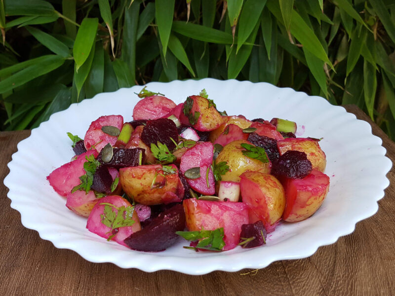 Easy potato and beet salad