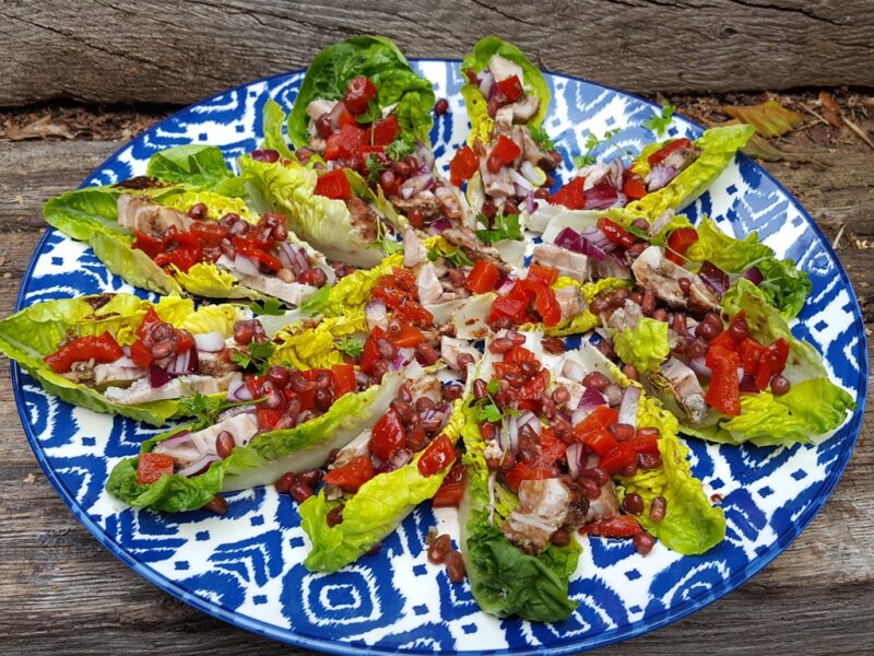 Lettuce wraps with lamb & pomegranate sauce