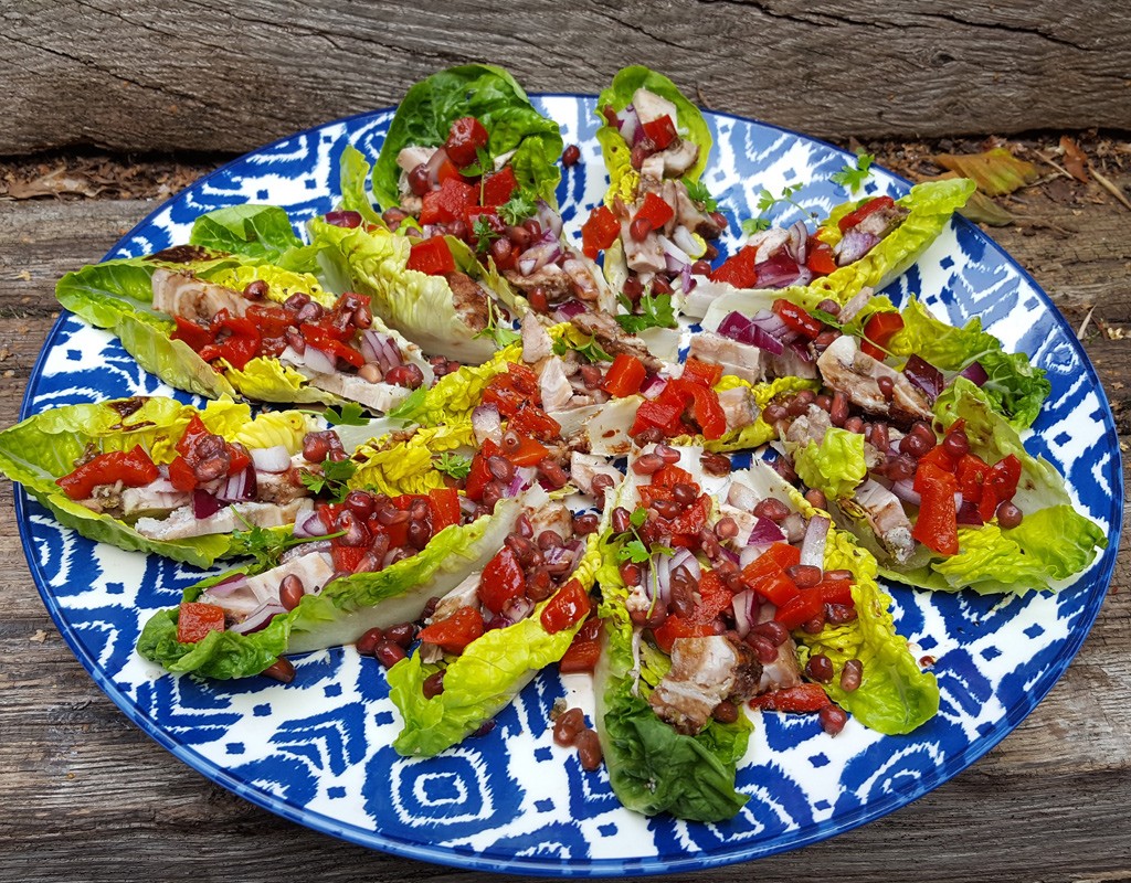 Lettuce wraps with lamb & pomegranate sauce