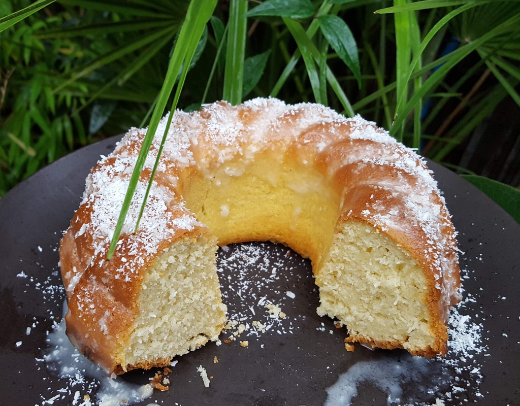 Coconut yogurt Bundt cake