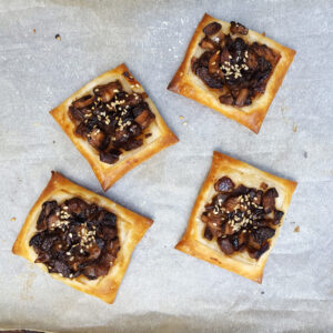 Shiitake puff tartlets