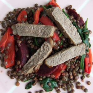 Steak, lentil & beetroot salad