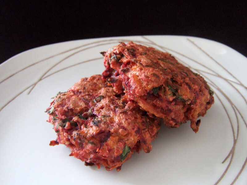 Beet and carrot burger