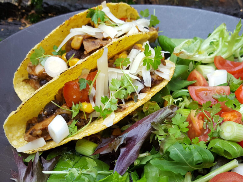 Spicy Pork and black beans tacos