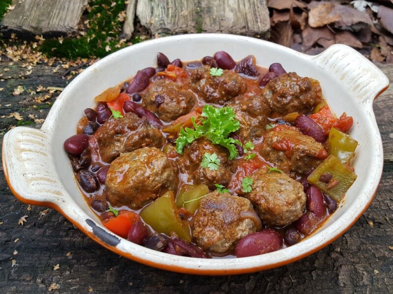 Baked Mexican-style meatballs