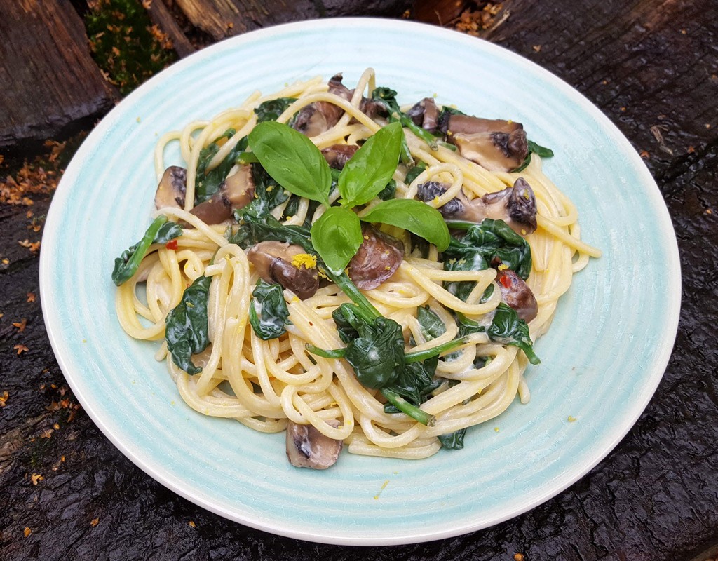 Mushroom and spinach spaghetti