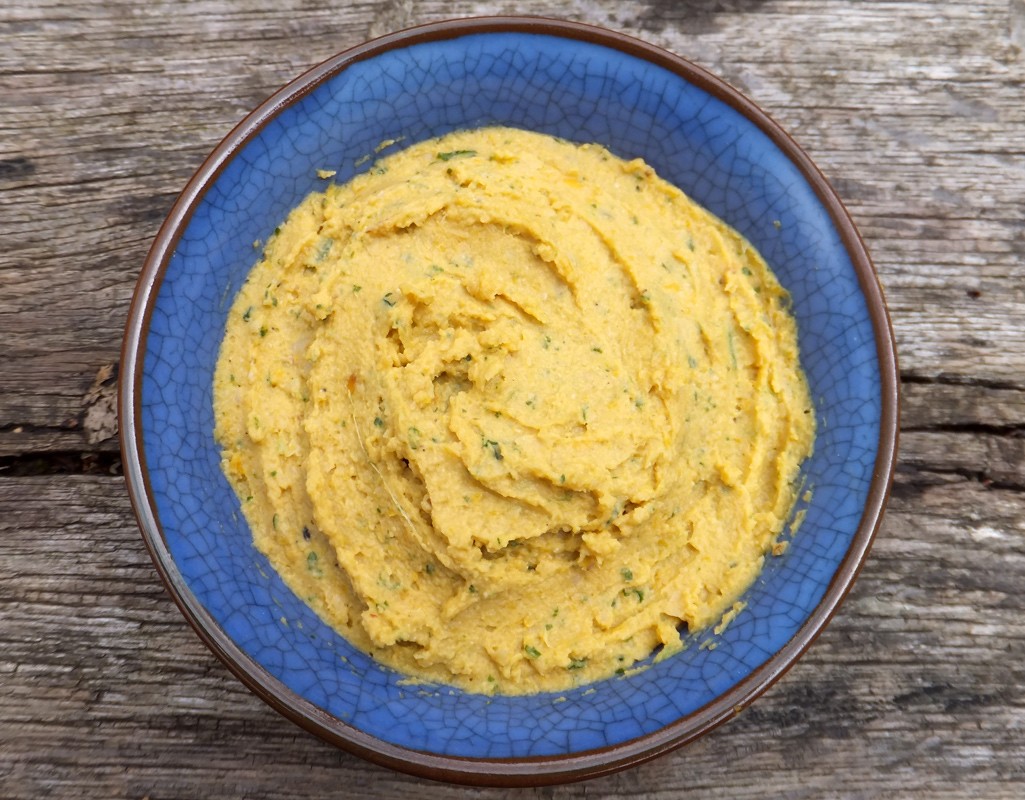 Roasted squash houmous