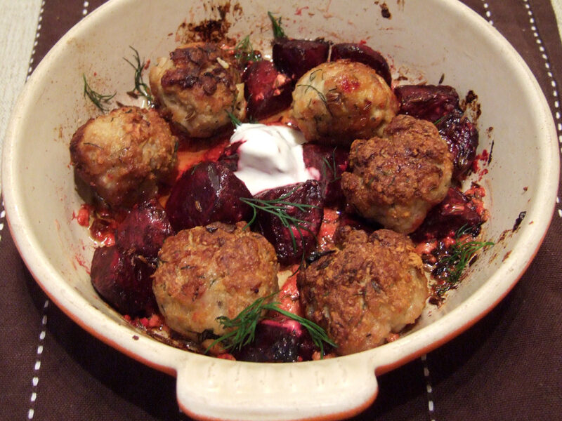 Meatballs with beetroot