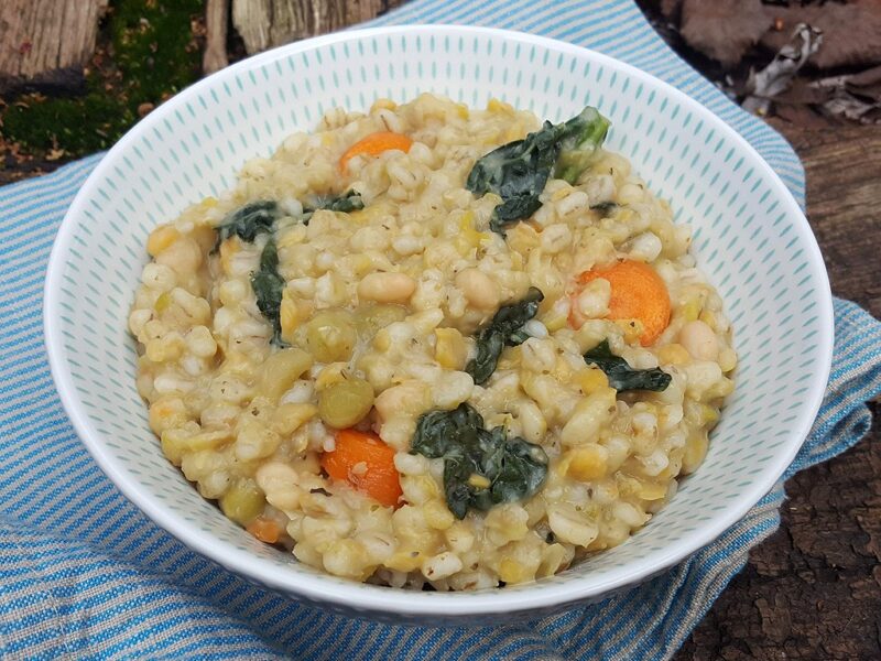 Pearl barley pilaf with mixed pulses