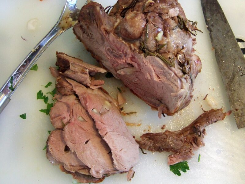 Roasted lamb with garlic and rosemary