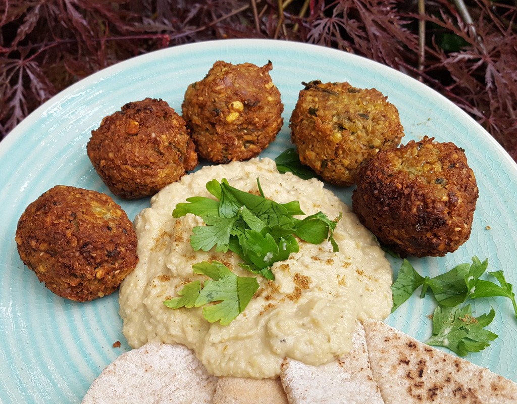 Aubergine Hummus