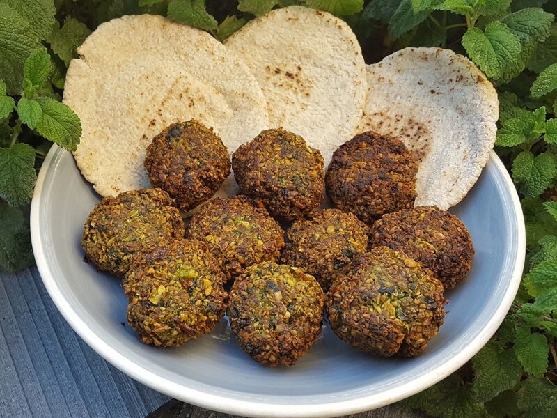 Spinach and chia falafels