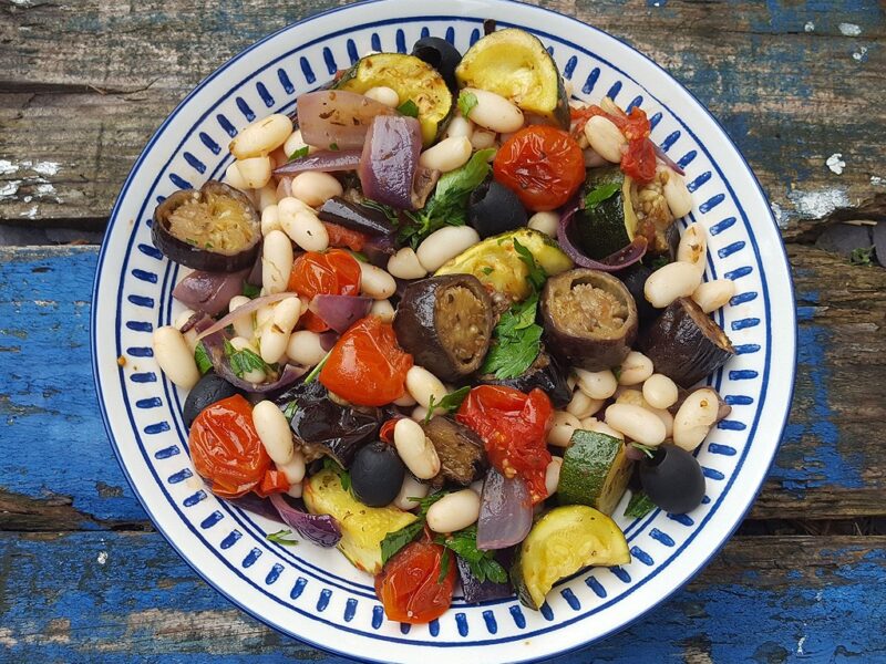 Baked Mediterranean vegetables with beans