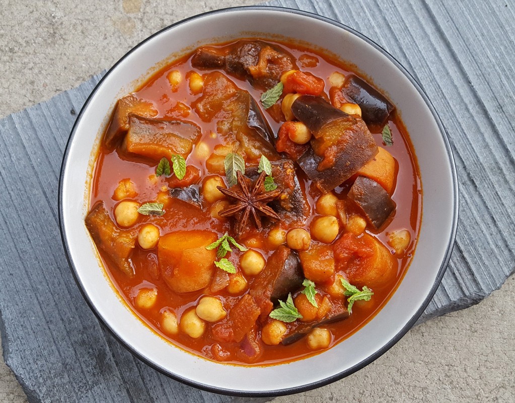 Harissa aubergine with chickpeas