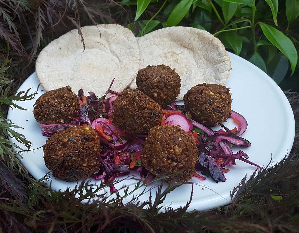 Harissa falafels