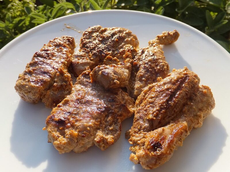 Spiced grilled lamb steaks