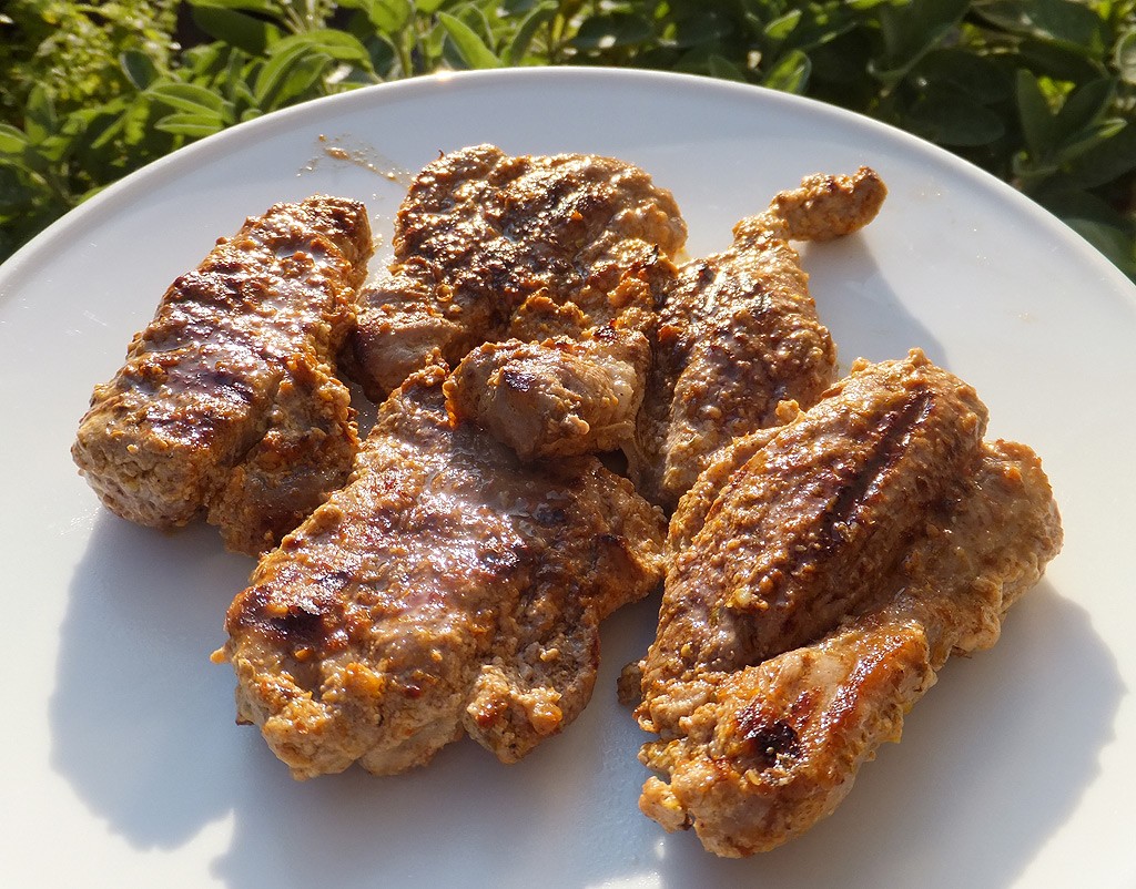 Spiced grilled lamb steaks