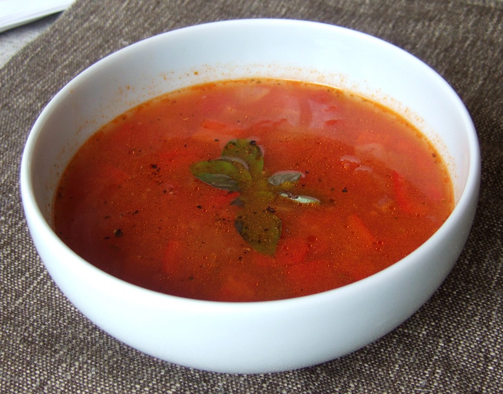 Tomato and red pepper soup