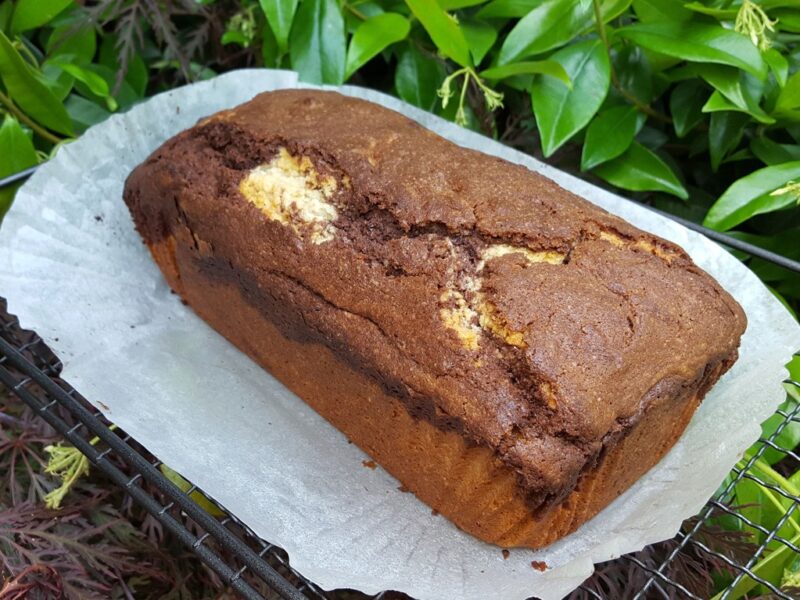 Chocolate & vanilla marble loaf cake