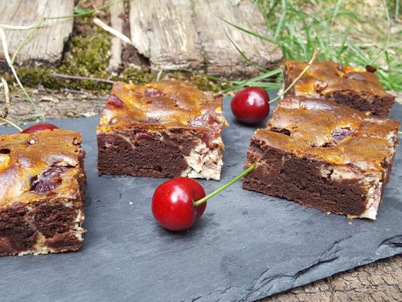 Cream cheese brownies with cherries