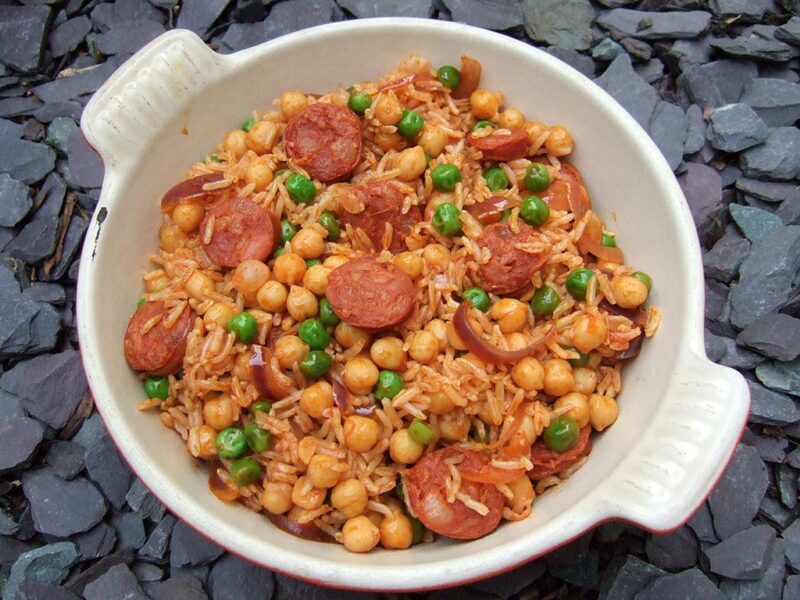 Rice with chorizo and chickpeas