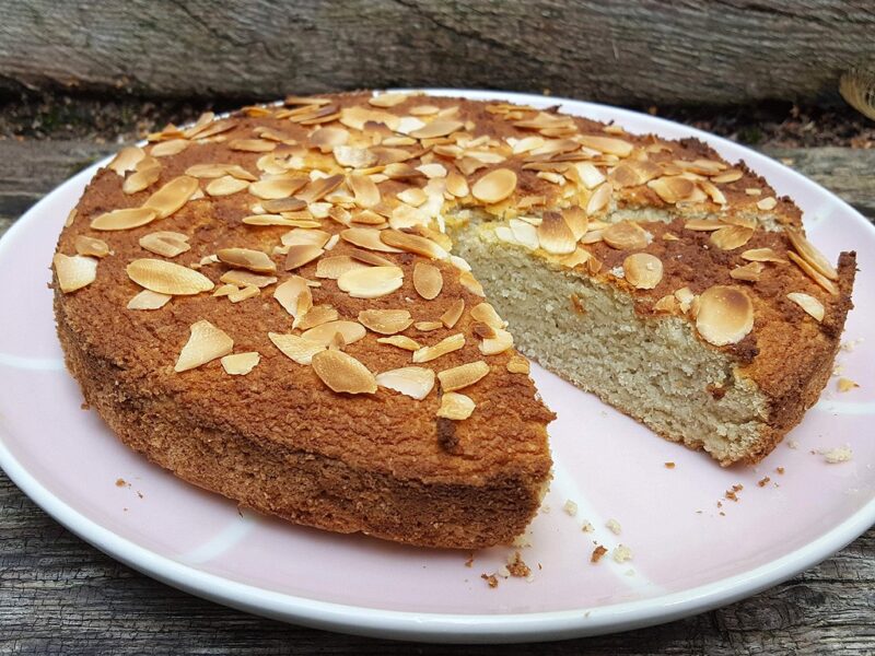 Healthy coconut and almond cake