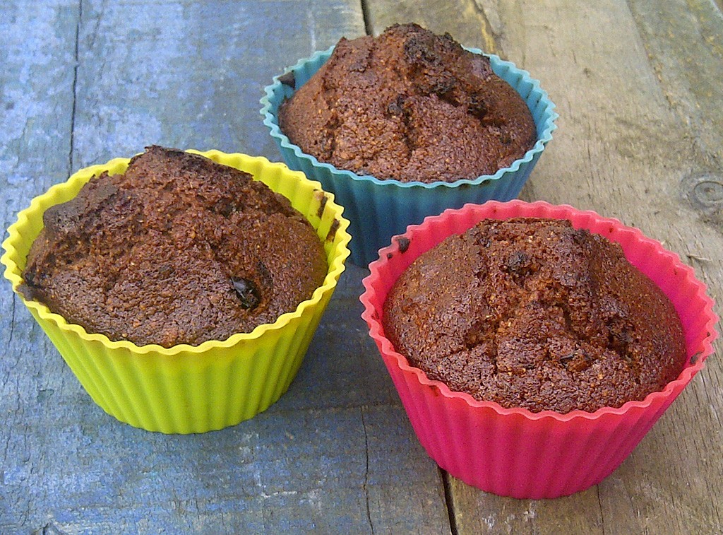 Chocolate and walnut muffins