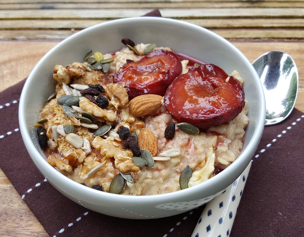 Autumnal vegan porridge