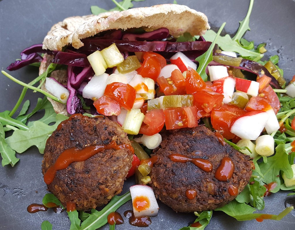 Black bean falafels