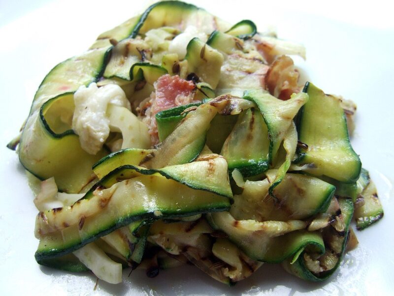 Grilled fennel and courgette salad