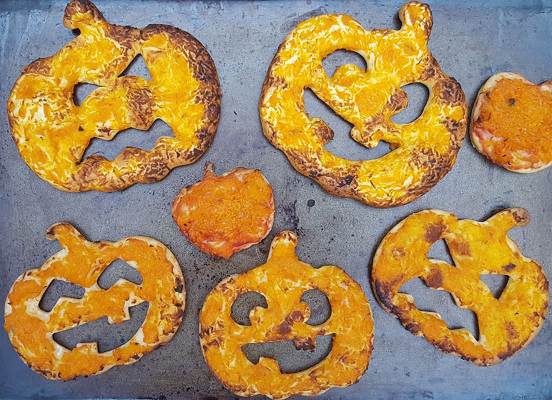 Pumpkin pizza slices