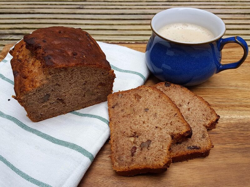 Vegan banana and walnut bread