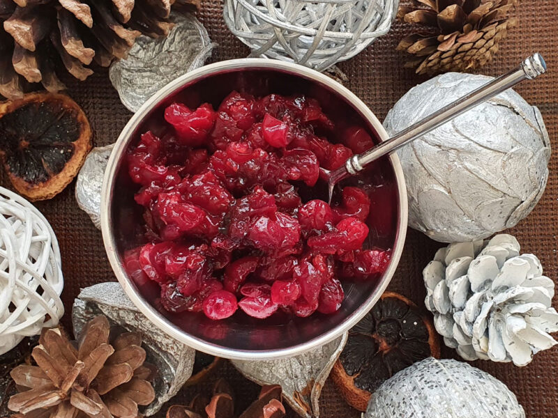 Cranberry sauce with port