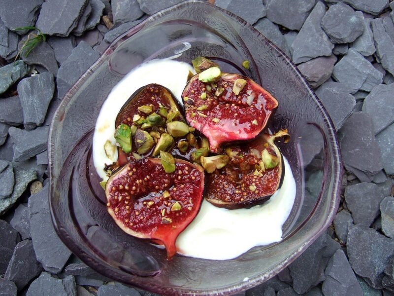 Honey and orange baked figs