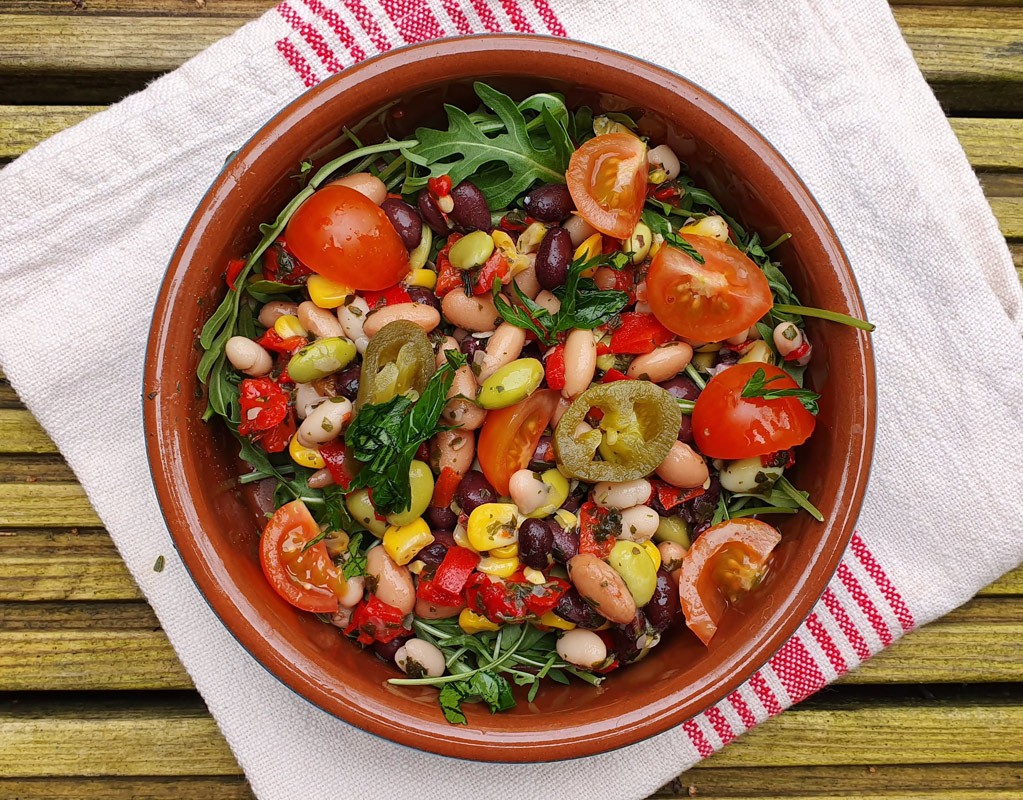 Mexican-style bean salad