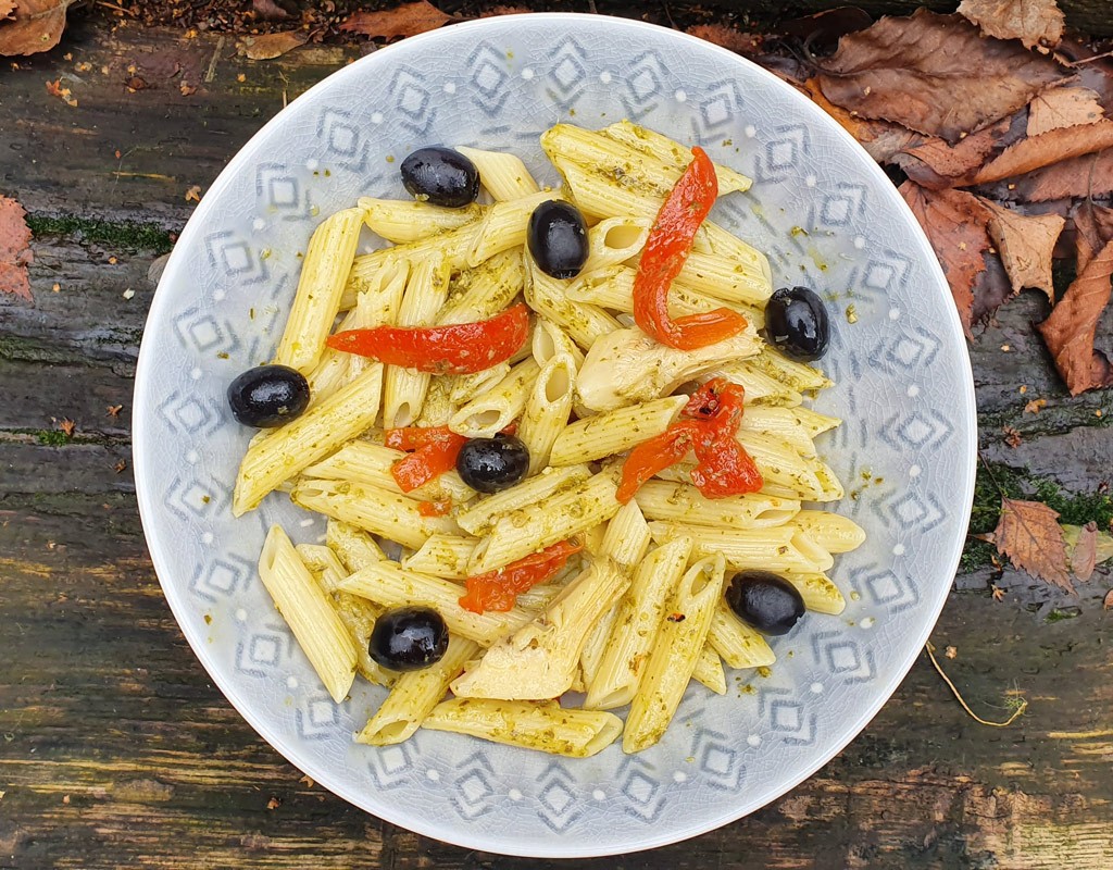 Roasted artichoke and red pepper pasta