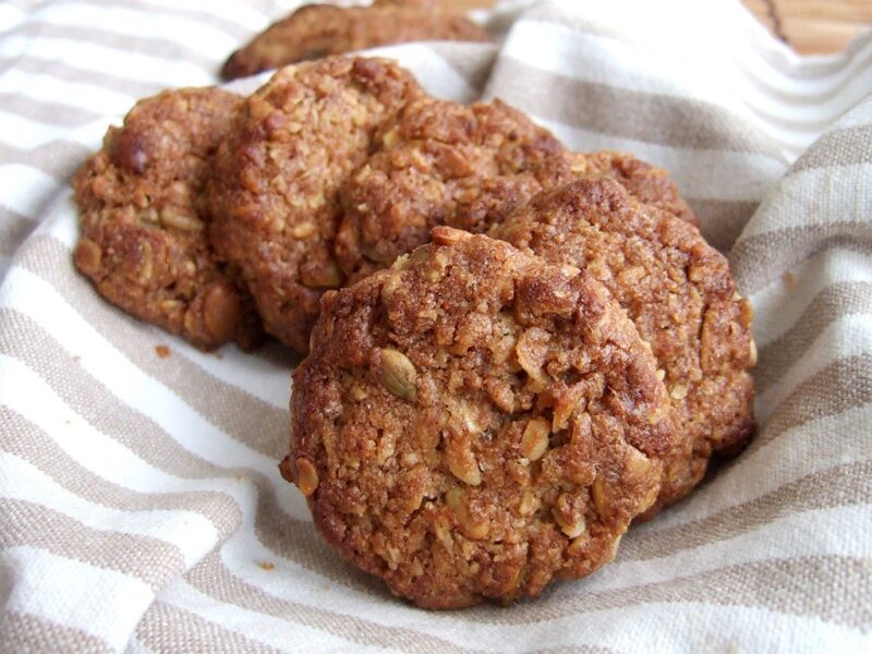 Seeded oat cookies